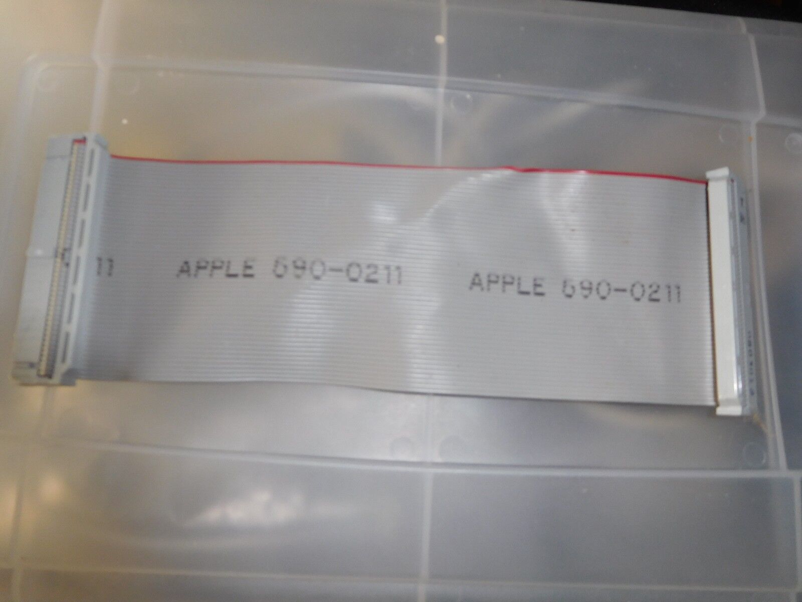 Apple Macintosh 590-0211 8\