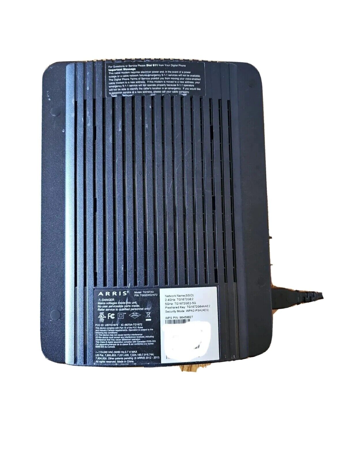 For Parts  Arris DG1670A Dual Band Data Wireless Modem Router Docsis 3.0 4-Port