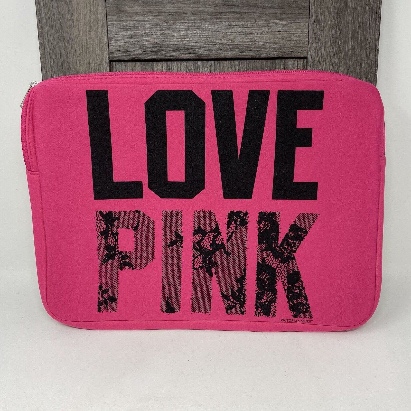 Victorias Secret LOVE PINK Laptop Sleeve Bag Case Pink Padded Zip Y2K Tech VS