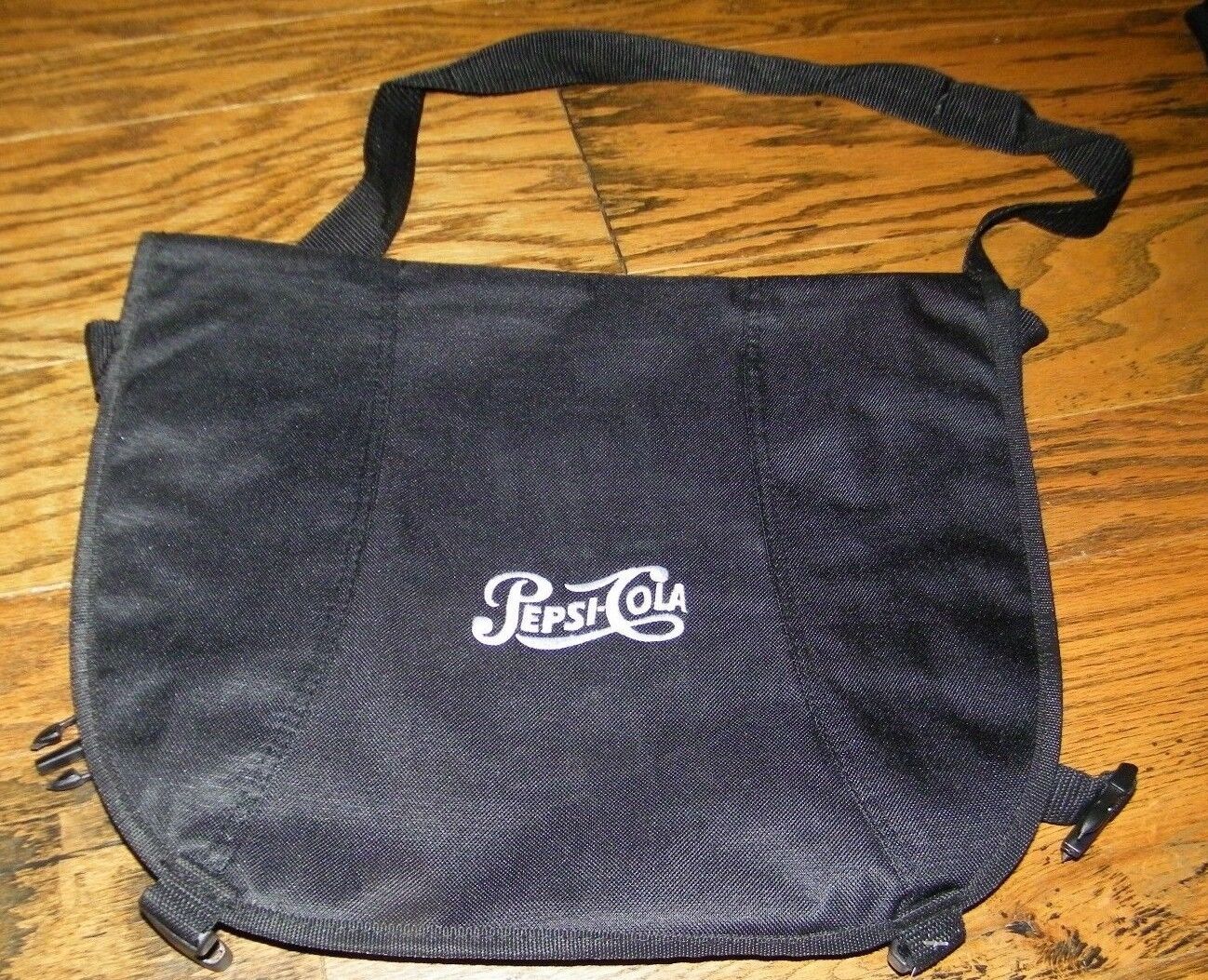 Pepsico Messenger Bag Laptop Bag with handle and strap Travelwell NWT Pepsi cola