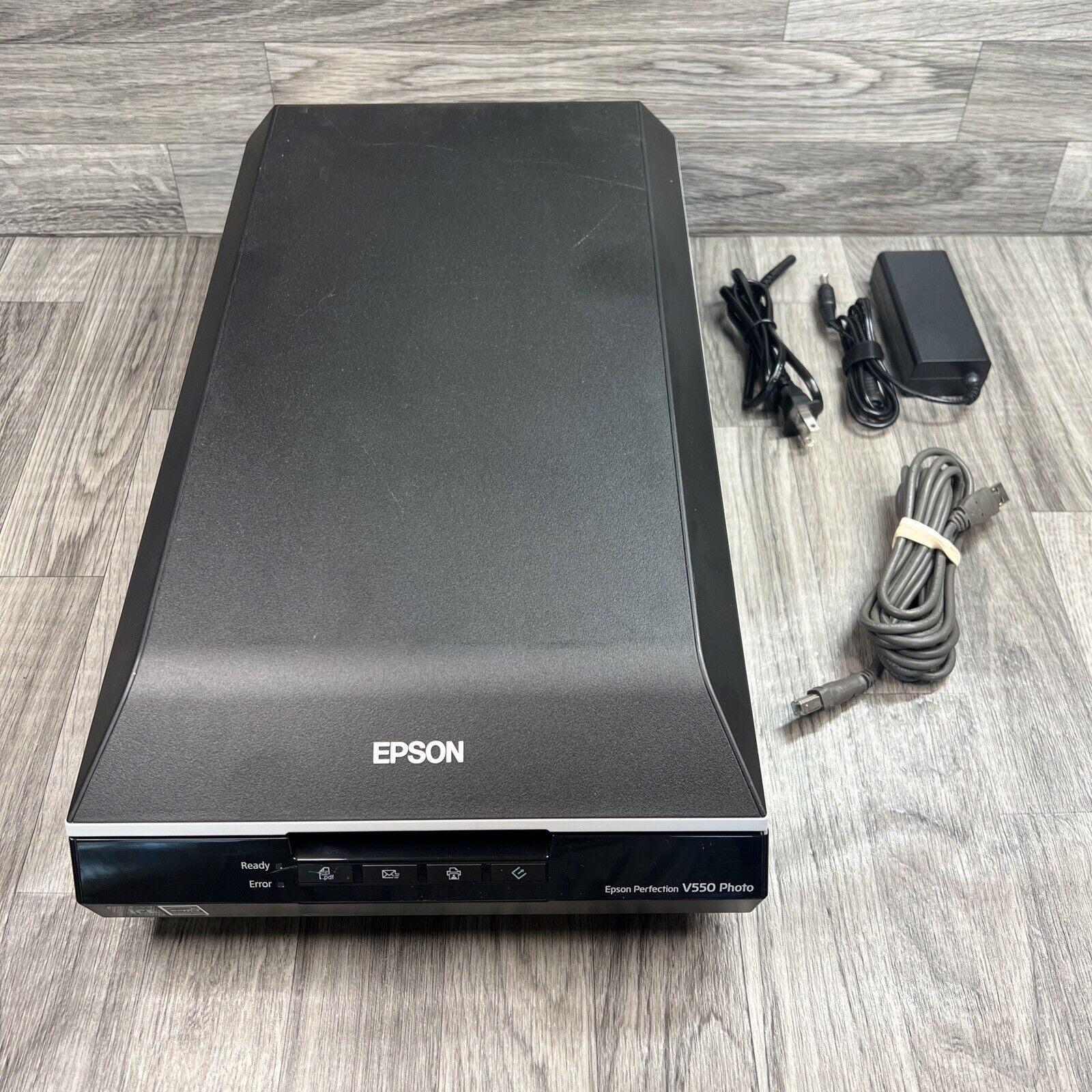 Epson Perfection V550 Scanner Photo Film Color 6400 DPI Black w/ Power Supply