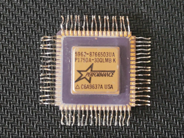 1x Vintage Rare Performance Semi P1750A-30QLMB CPU 16-Bit Microprocessor QFP68