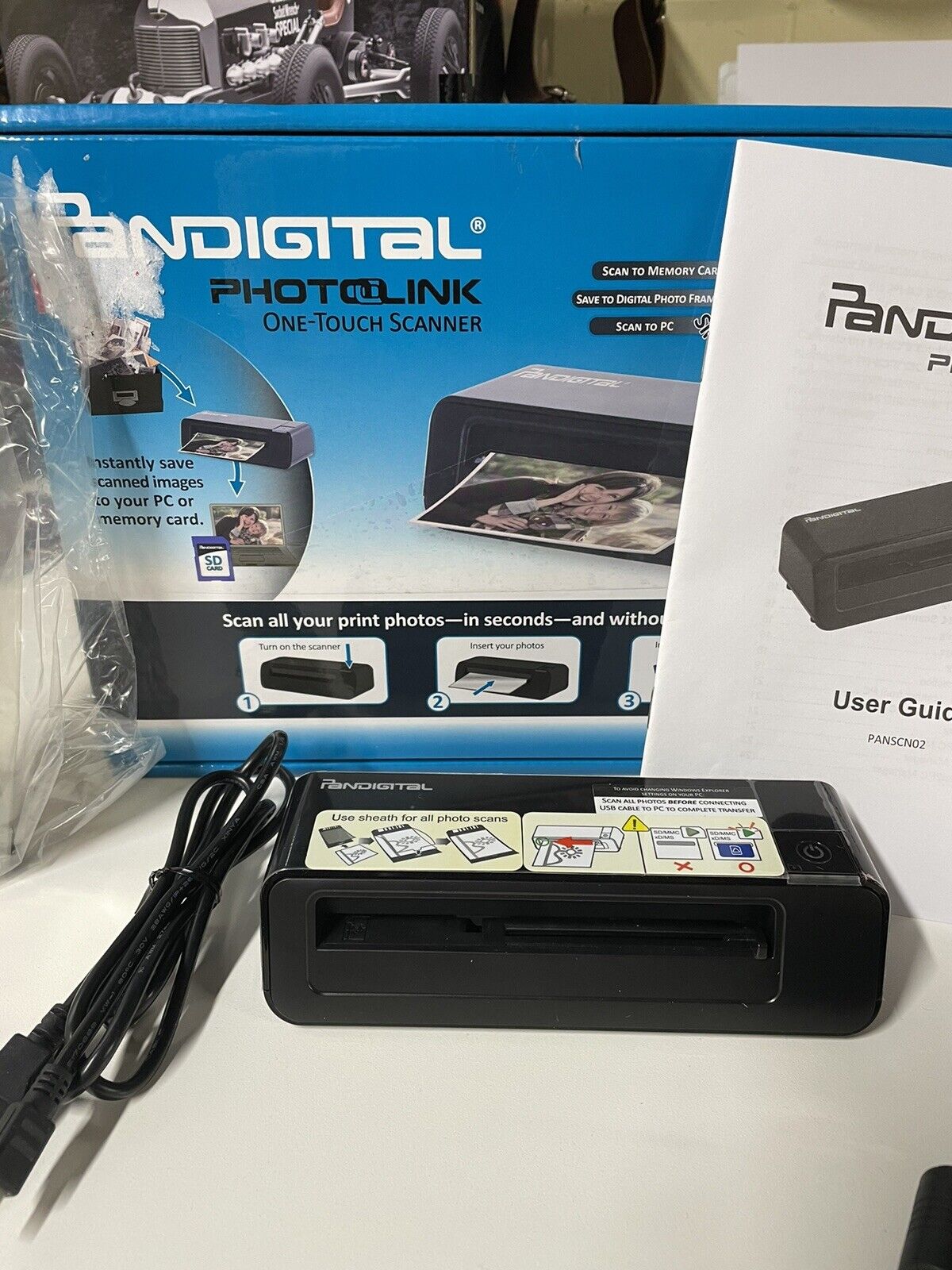 Pandigital PhotoLink One-Touch Scanner No PC required Simple One Touch