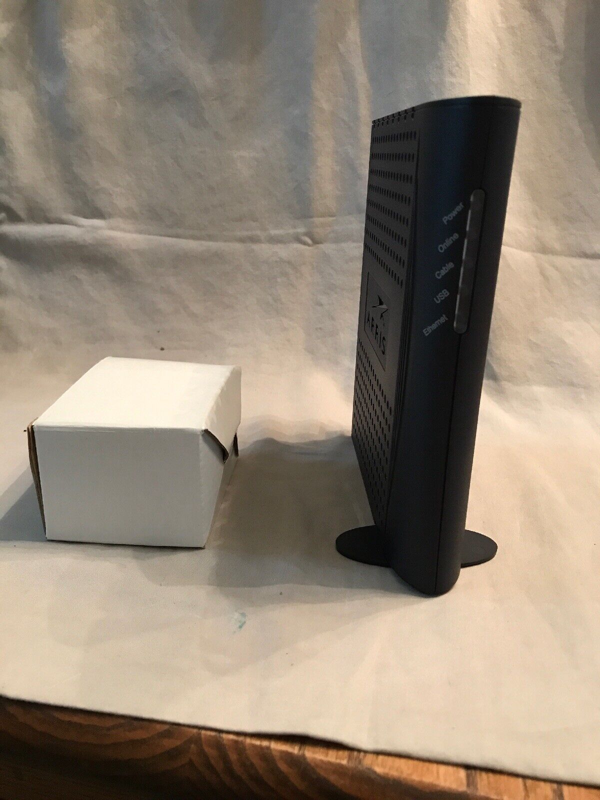 Arris Touchstone CM450A/CE 713890 Cable Modem Open Box. Untested Powers Up.
