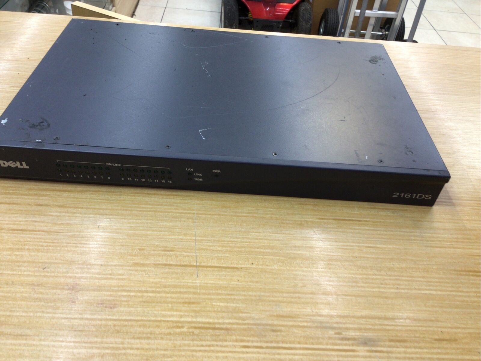 Dell 2161DS 16-Port KVM-Over-Ethernet Remote Console Switch