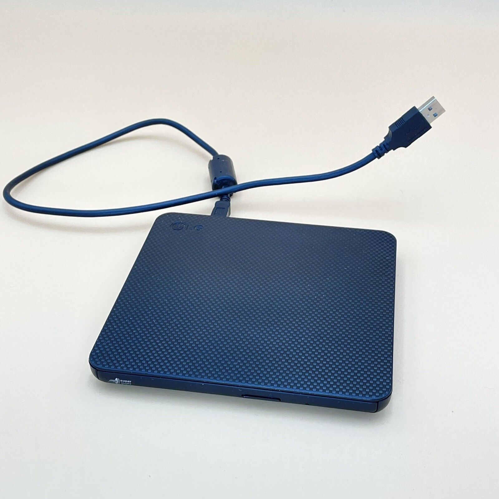 LG Ultra Slim Portable DVD Writer Compatible w/ Windows & Mac SP80NB60