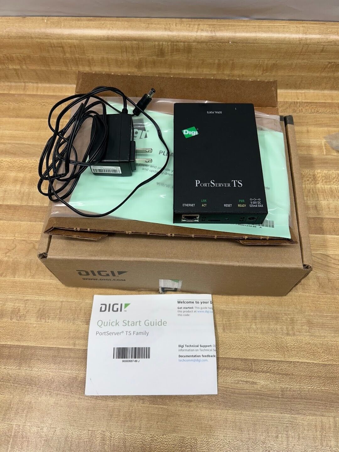 DIGI (1P) 50000836-13 PortServer TS 1 RS-232 Ethernet With AC Adapter NIB OEM
