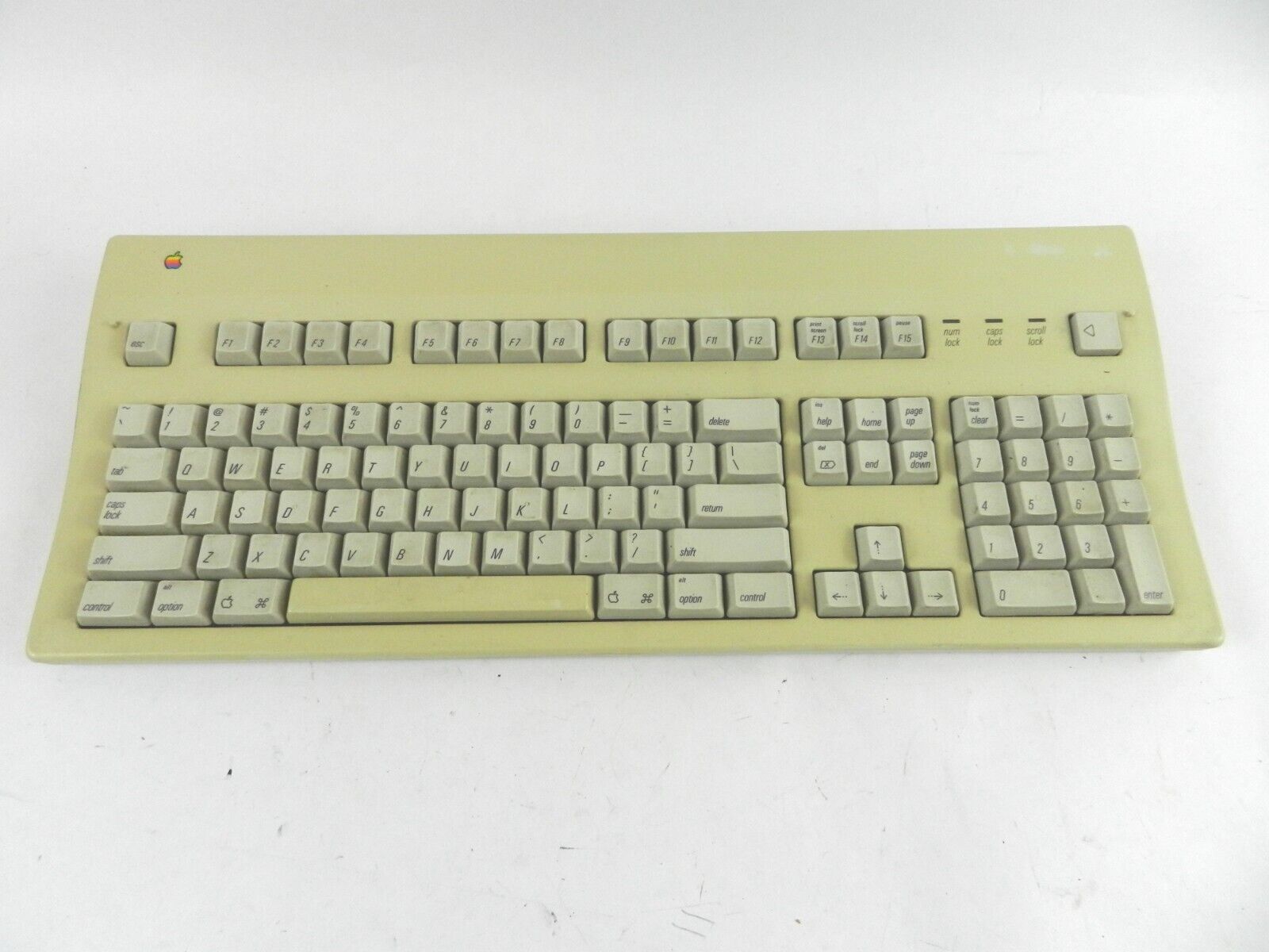 Vintage Apple Extended Keyboard II Model M3501 Clean No cable unTested