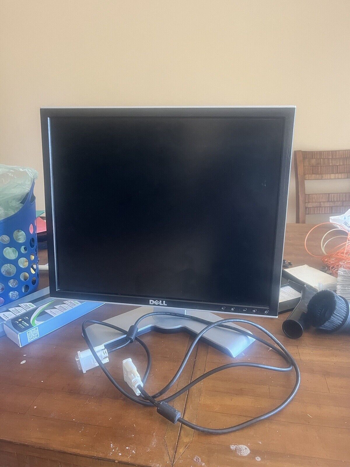 Dell 1908FPC LCD Monitor Tested (Local Pickup)