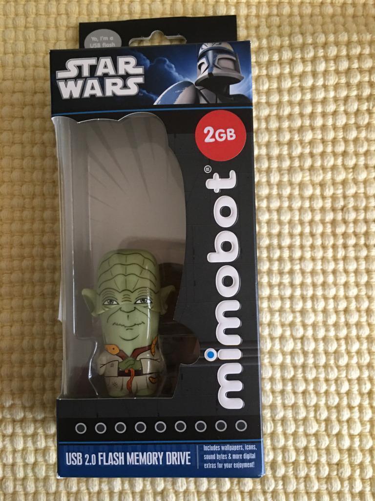 Mimobot 2GB USB FLash Drive Star Wars Yoda NIP NEW