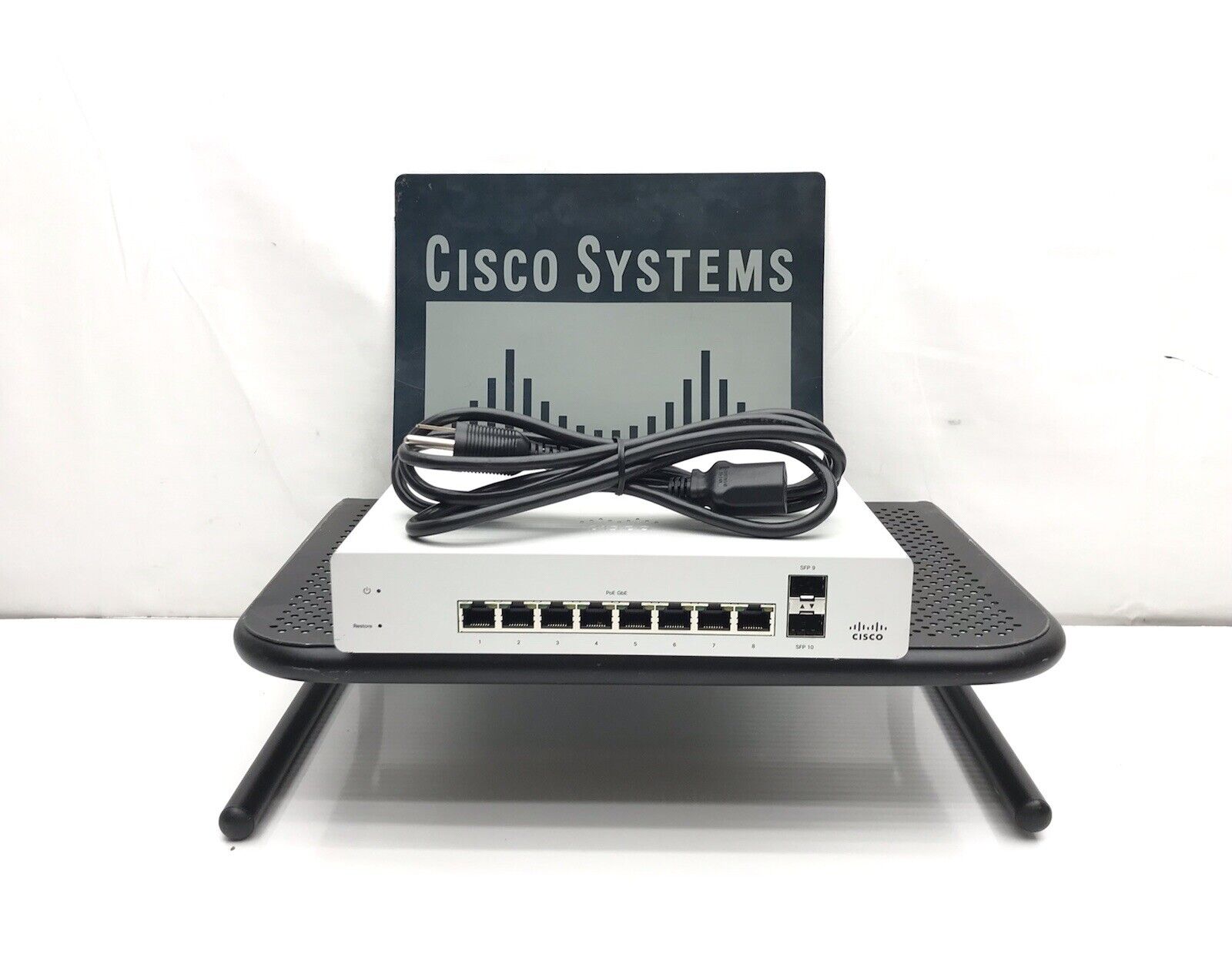 Cisco Meraki MS220-8P-HW 8 Port Desktop Ethernet Switch - UNCLAIMED