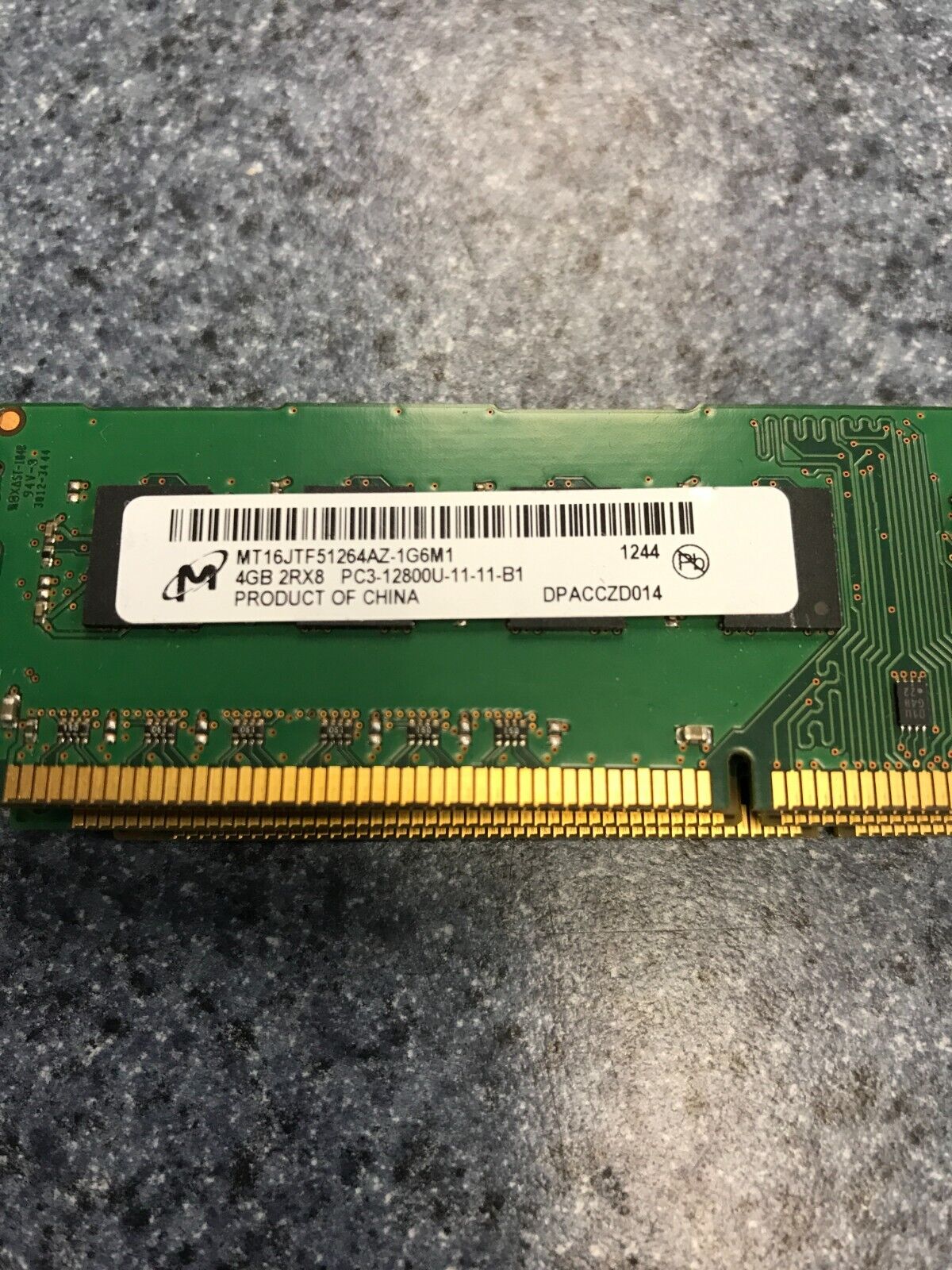 Micron 4GB 2RX8 PC3-12800U-11-11-B1 MEMORY
