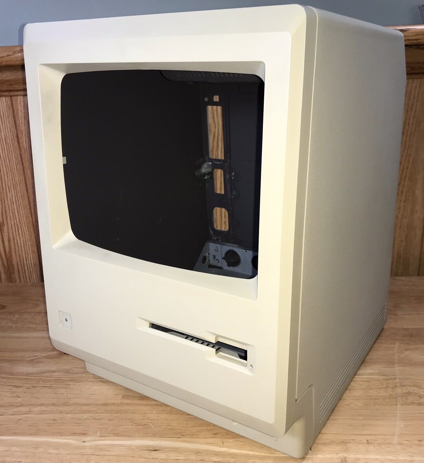 1984 Macintosh 512K Mac M0001W EMPTY CASE Housing SHELL ONLY Steve Jobs Mac 128K