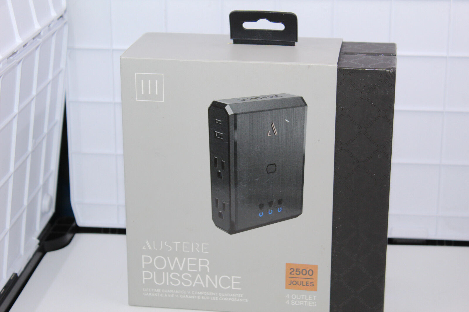 Awesome brand new sealed Austere 3 series 4 outlet power protection