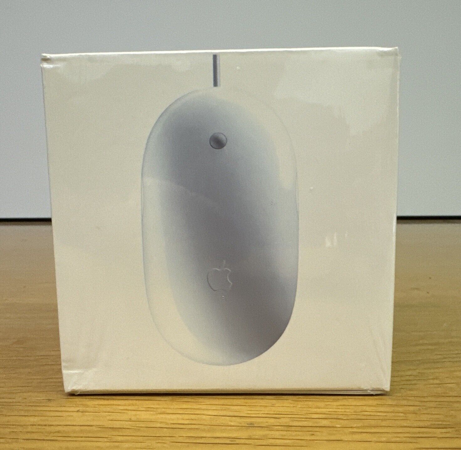Vintage Apple Mighty Mouse Wired White Model A1152 MB112LL/A  SEALED in Box 2007