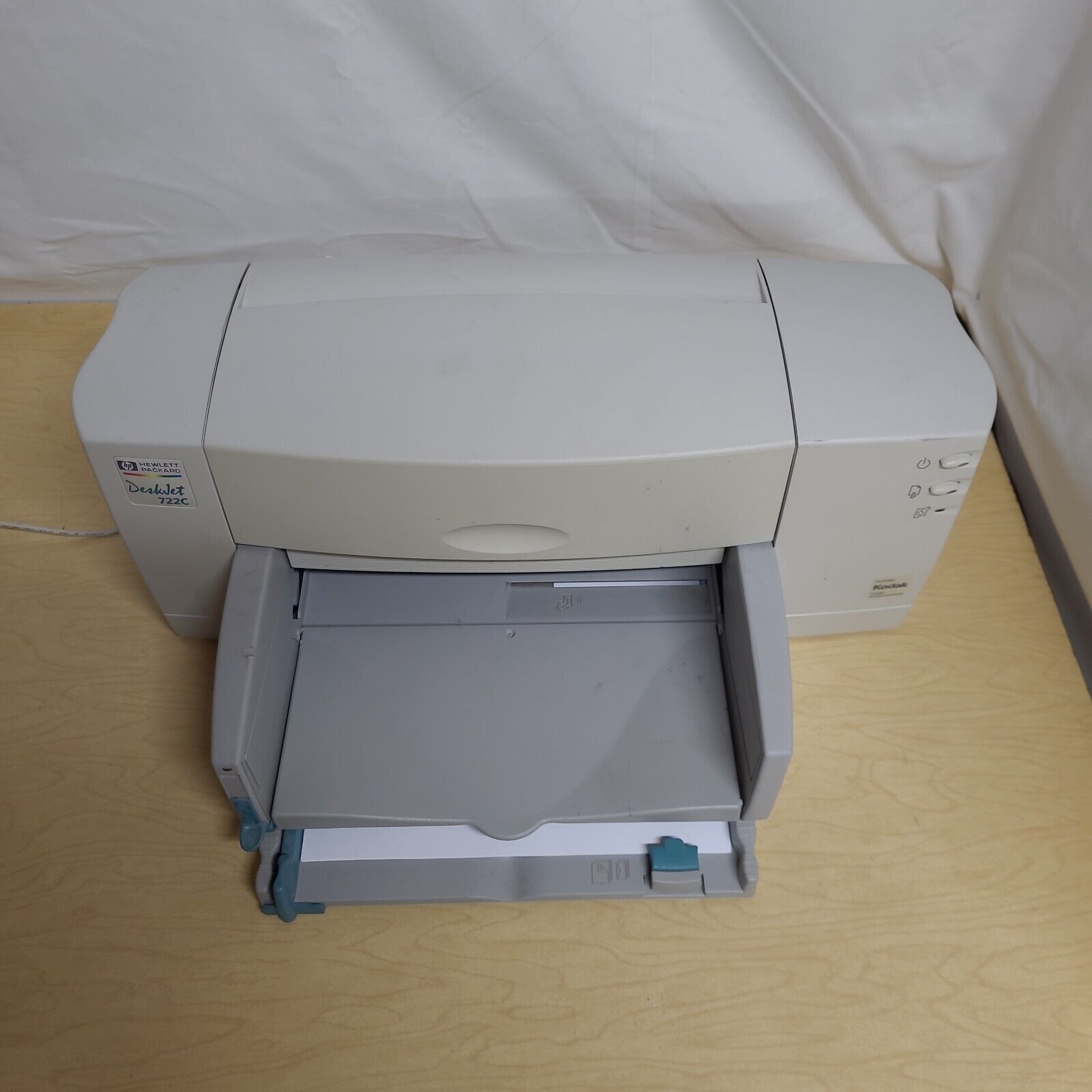 HP Deskjet 722C Vintage Color Inkjet Printer NO INK Tested Working SEE INFO