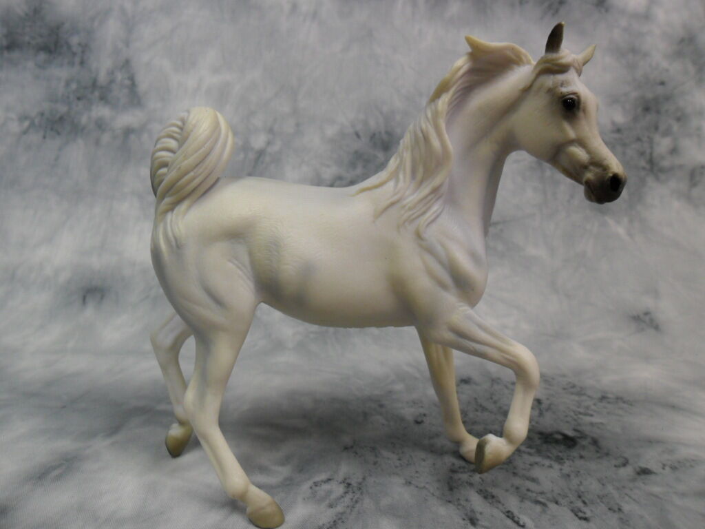 CollectA NIP * Arabian Mare - Grey * Model Horse Figurine Toy 88476 Replica