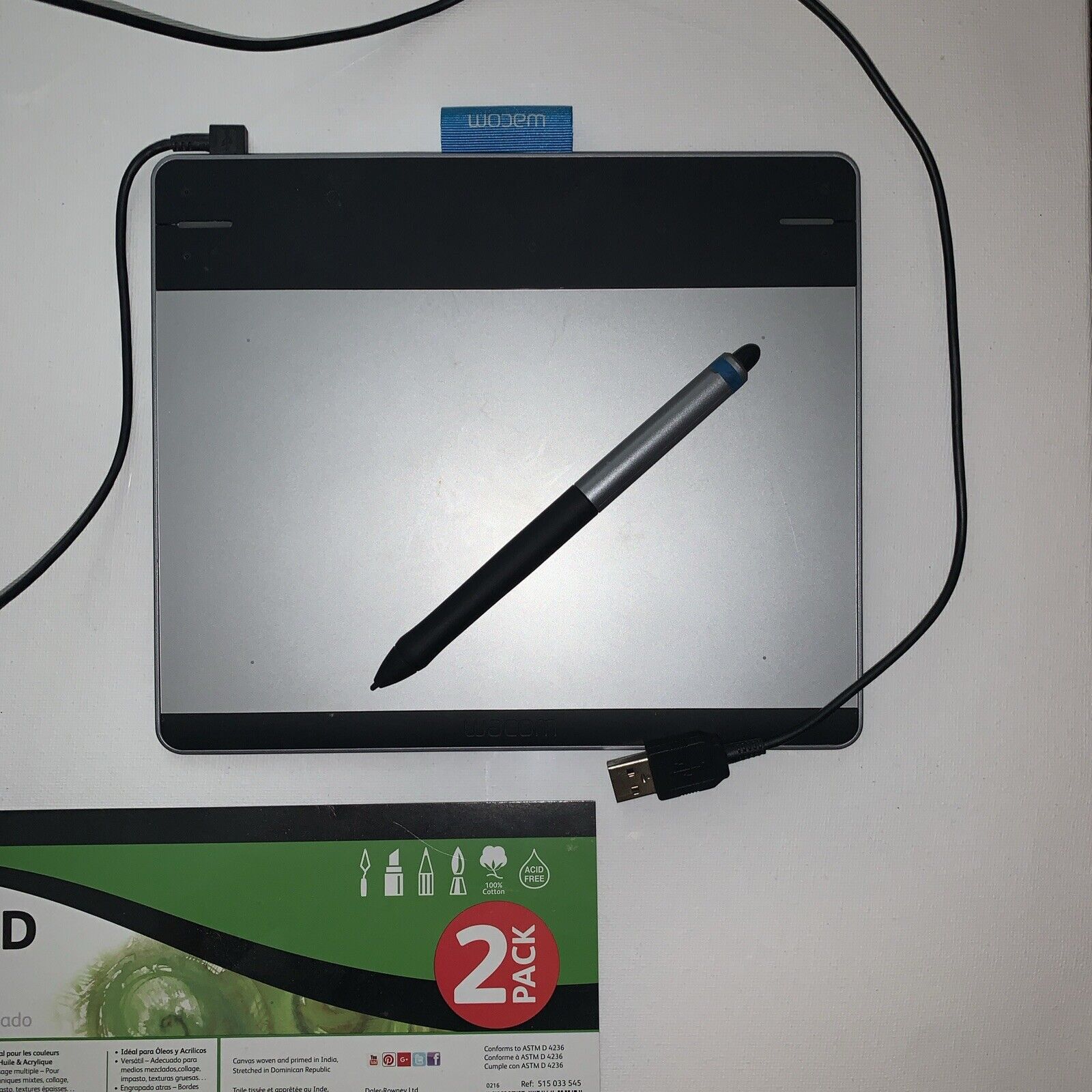 Wacom Intuos CTH-480 Touch Graphics Tablet with Creative Pen
