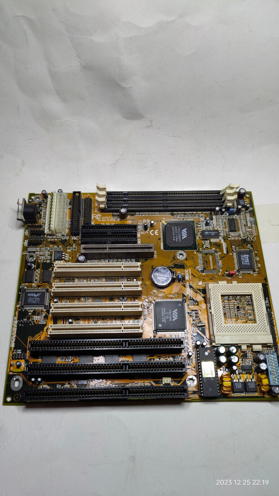 Super Socket 7 AT Motherboard DFI P5BV3+ AGP PCI ISA + Bonus