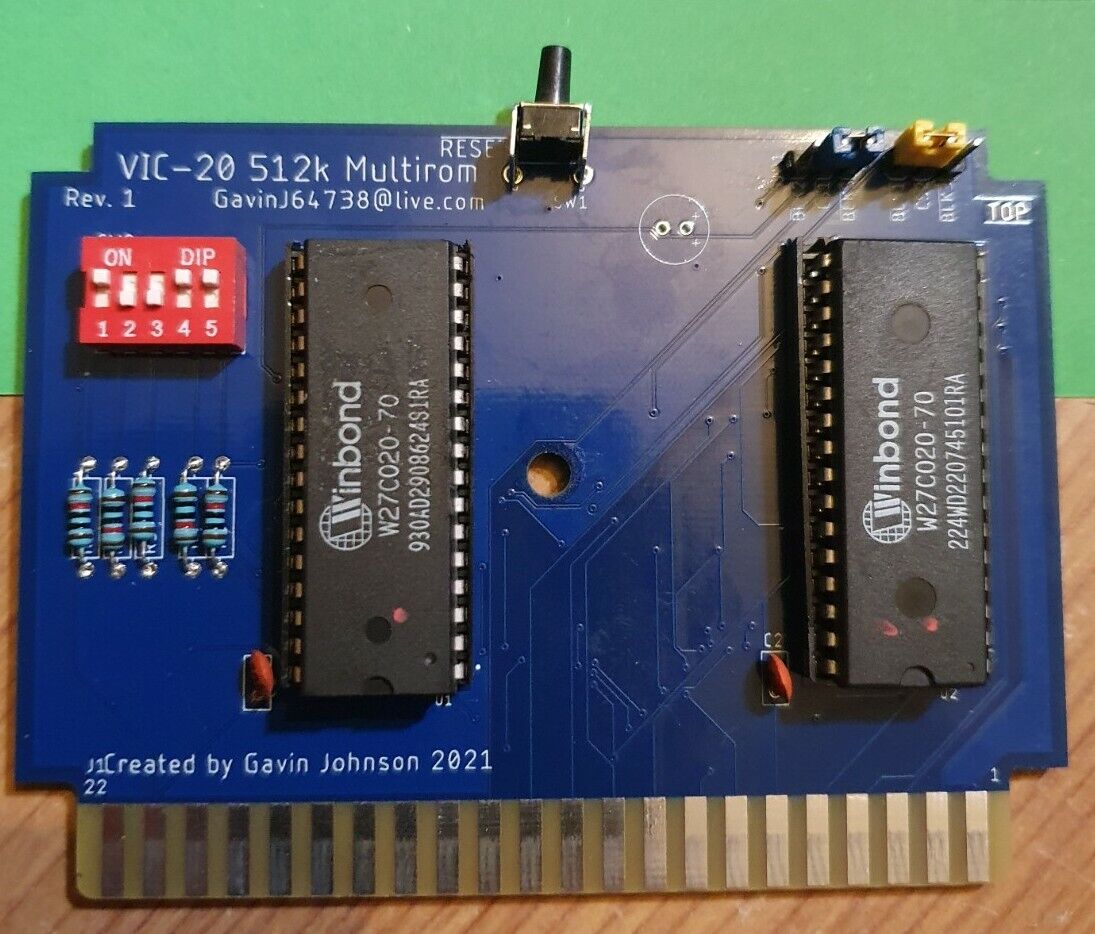 Commodore Vic 20 512k 32 game Cartridge 