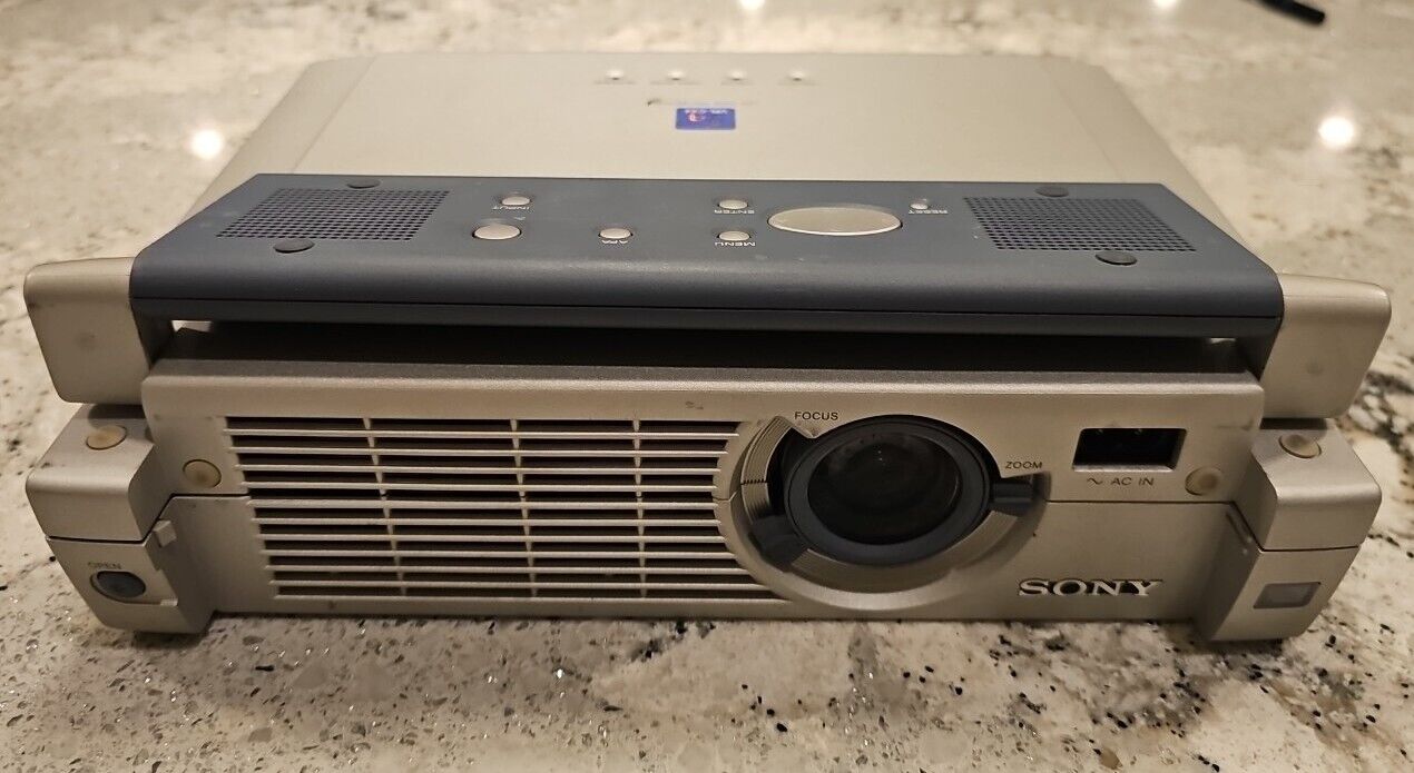 SONY VPL-CX4 LCD DATA PROJECTOR - Projector Only - Untested 
