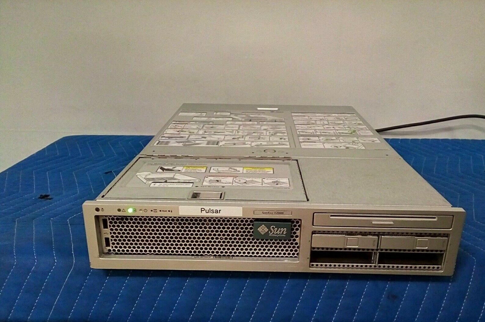 Sun Microsystems SunFire Microsystems T2000 Server - Part Number: 602-3342-02