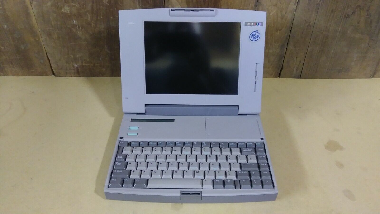NCR 3180 Safari Laptop with Original Power Supply for Parts or Repair