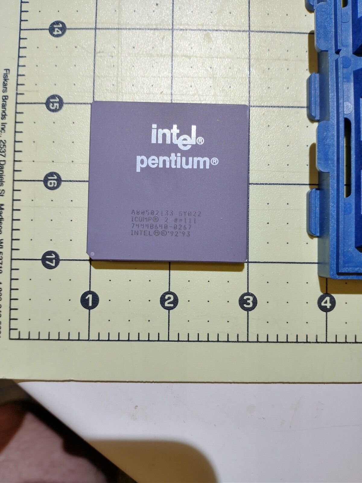 Intel Pentium 133MHz CPU Processor SY022 A80502133 Vintage New NOS 