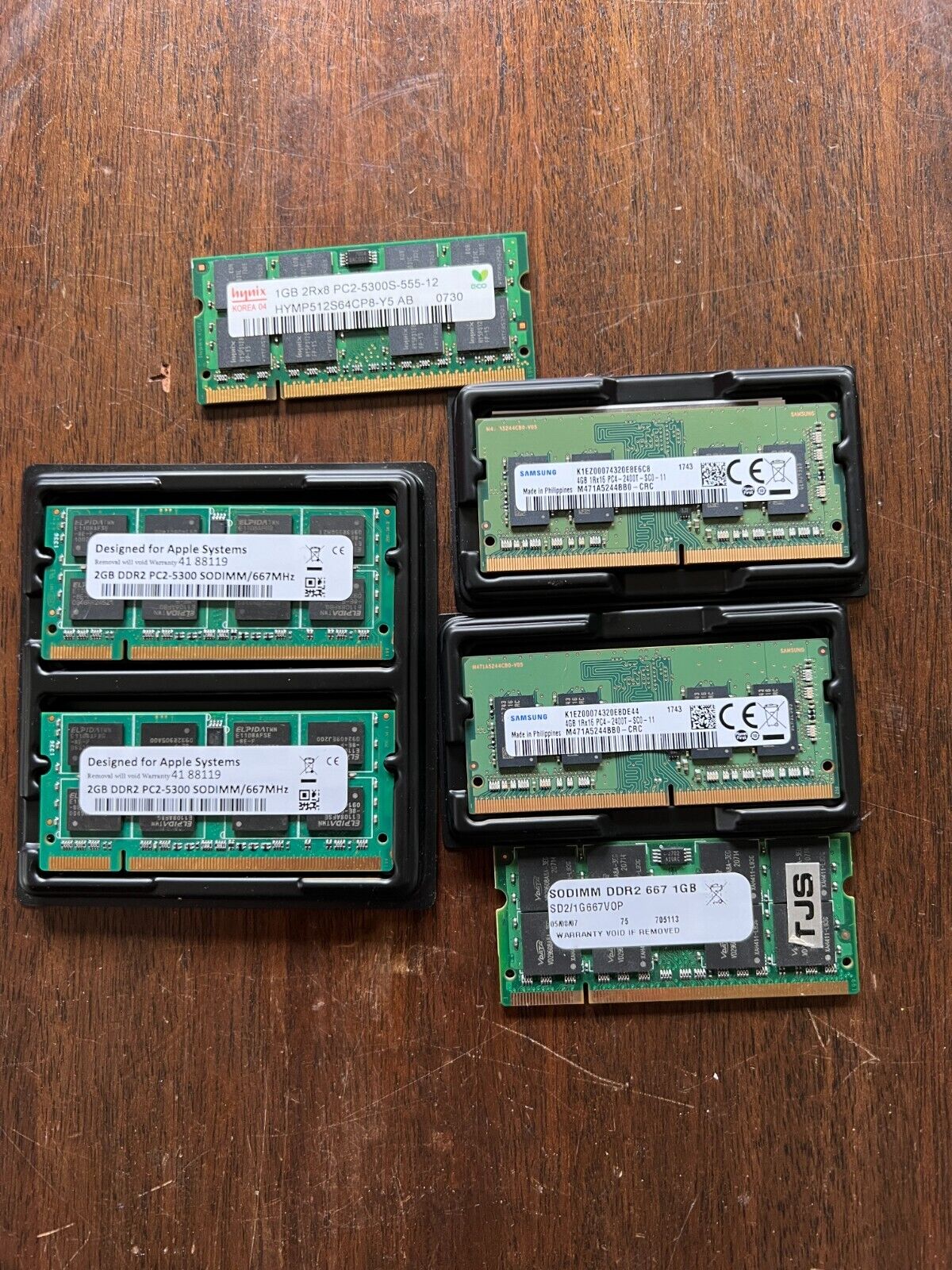 LOT of 6 Assorted DIMM RAM