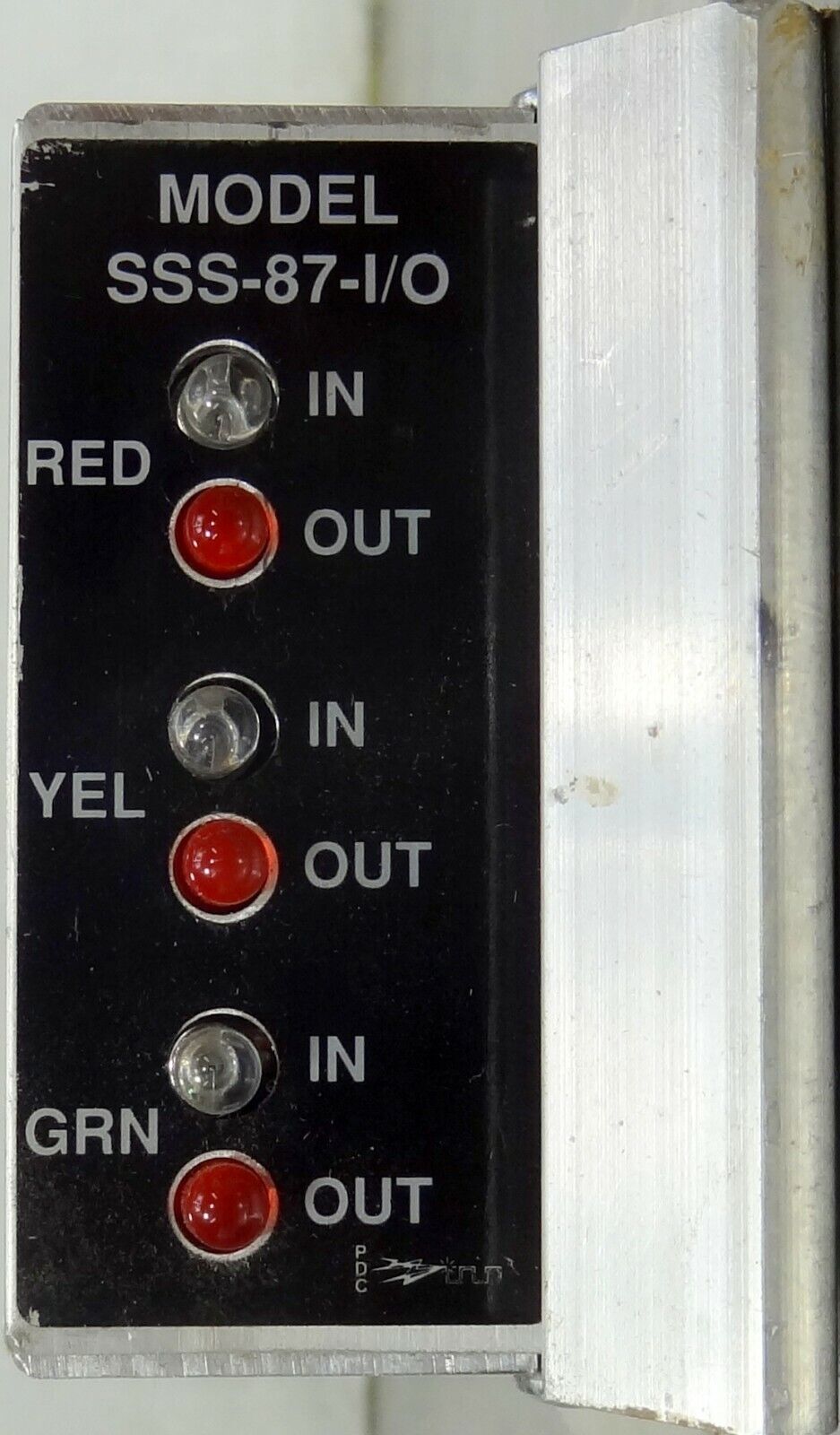 SSS-87-I/O Traffic Light Control Load Switch