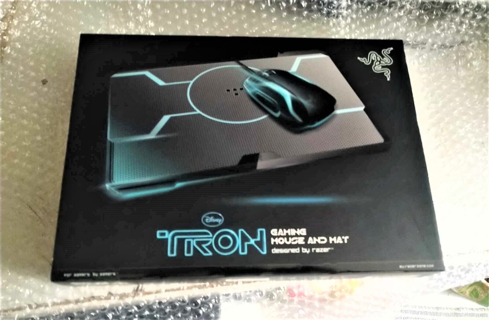 Ultra Rare Collector Ambidextrous Disney Razer Tron Legacy Mouse + Mat New
