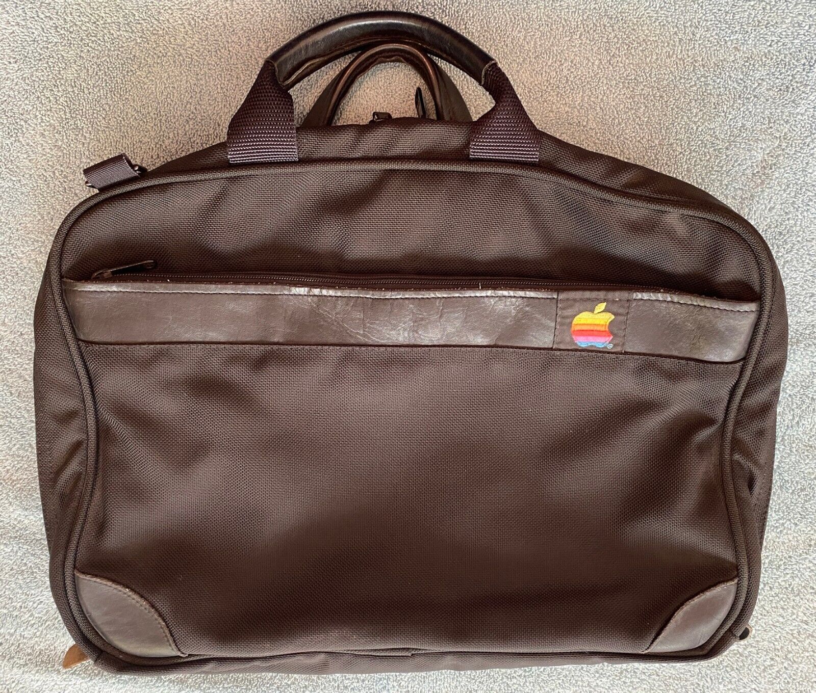 Vintage Apple Black Laptop Bag Messenger Rainbow  Logo 16” X 11”