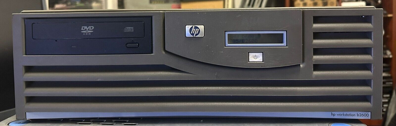 Hp b2600 Workstation 1 GB Ram 36 GB Hdd OS Available with 3 Months Warranty