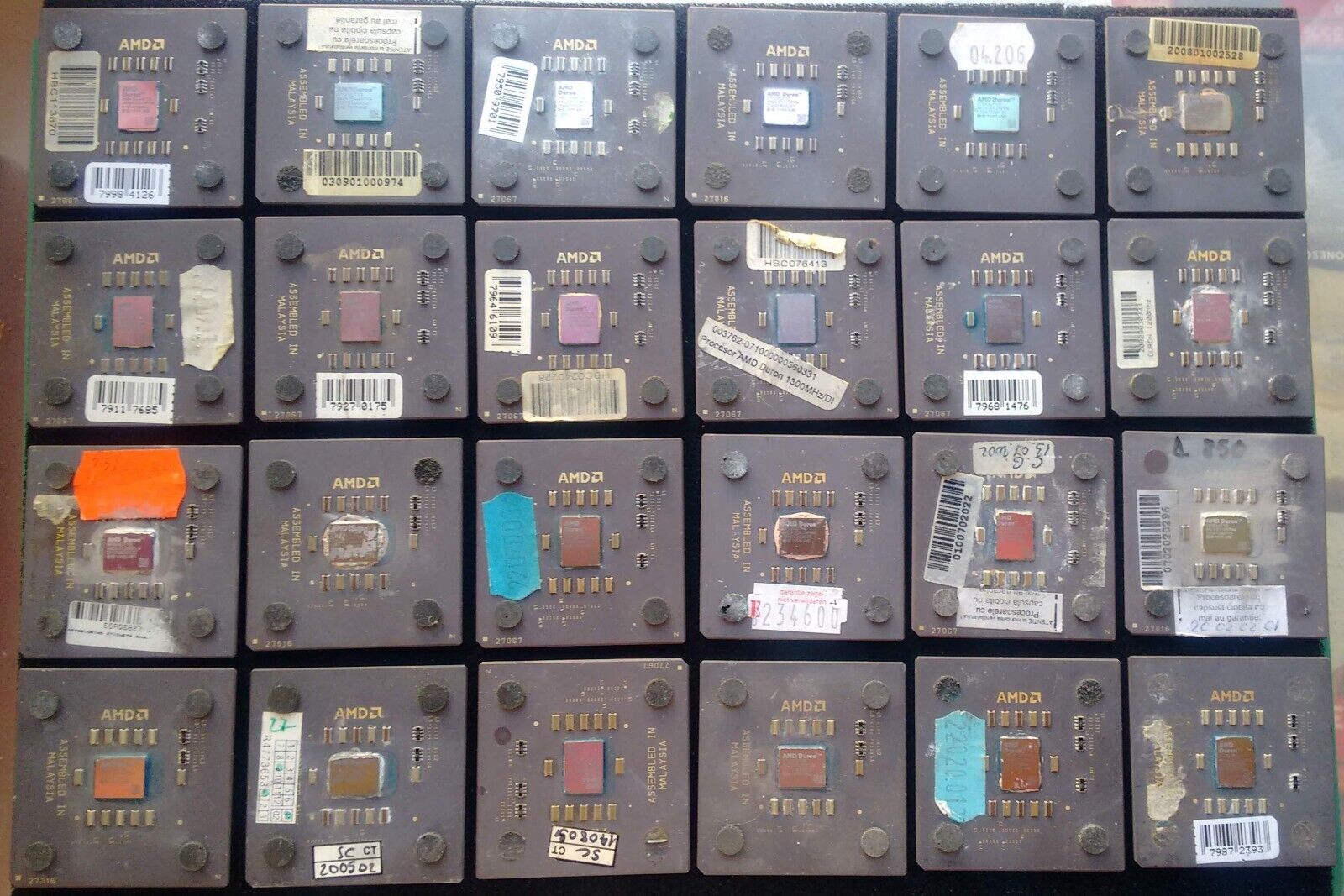 Lot 24 vintage AMD Duron CPUs
