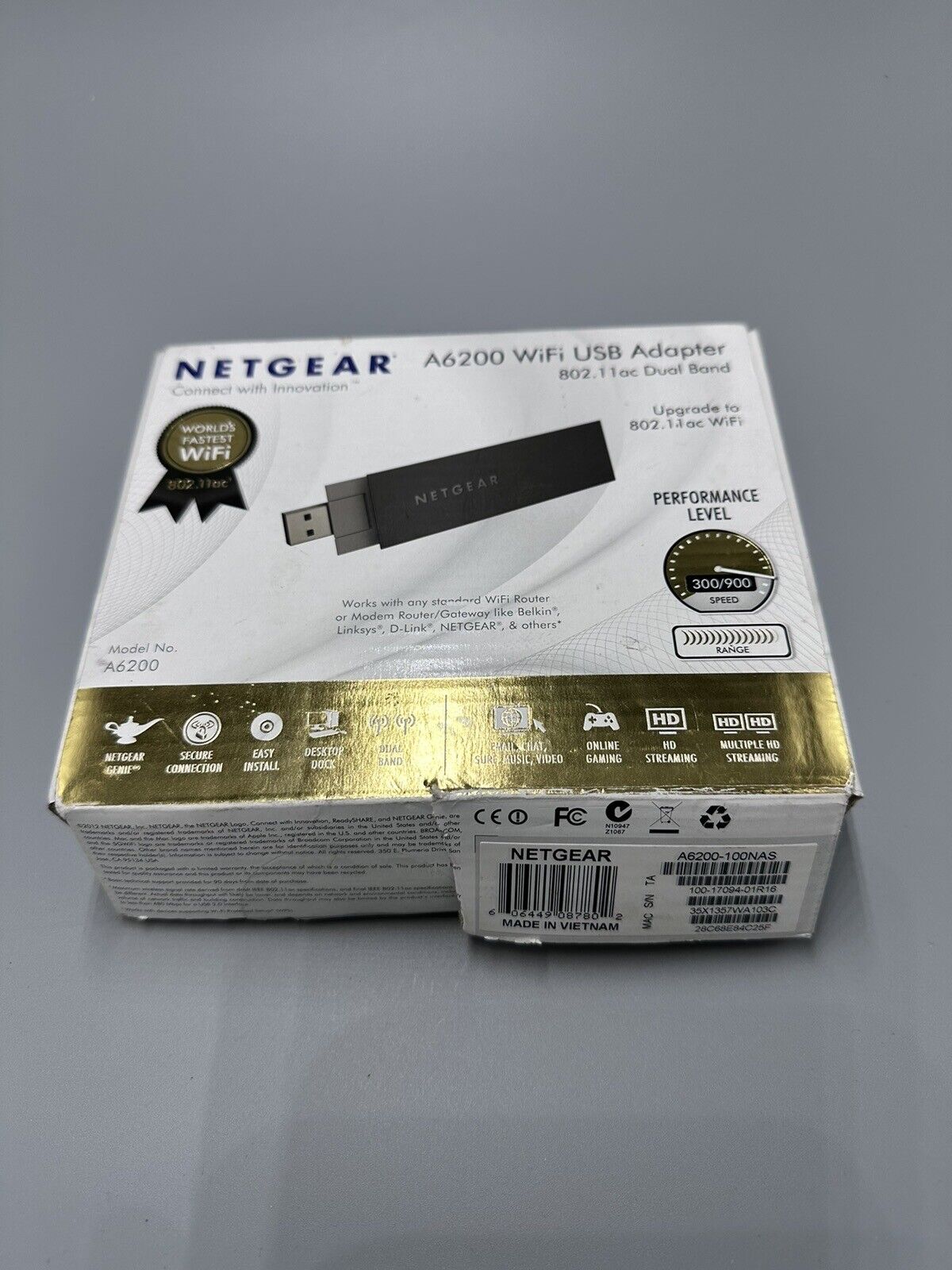 NetGear A6200-100NAS WiFi USB Adapter AC1200 Dual Band Gigabit 802.11ac