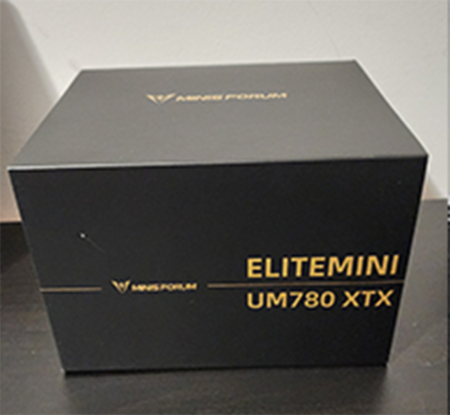 Minisforum Mini PC EliteMini UM780 XTX AMD Ryzen7 7840HS 2TB NVME 64GB DDR5 RAM