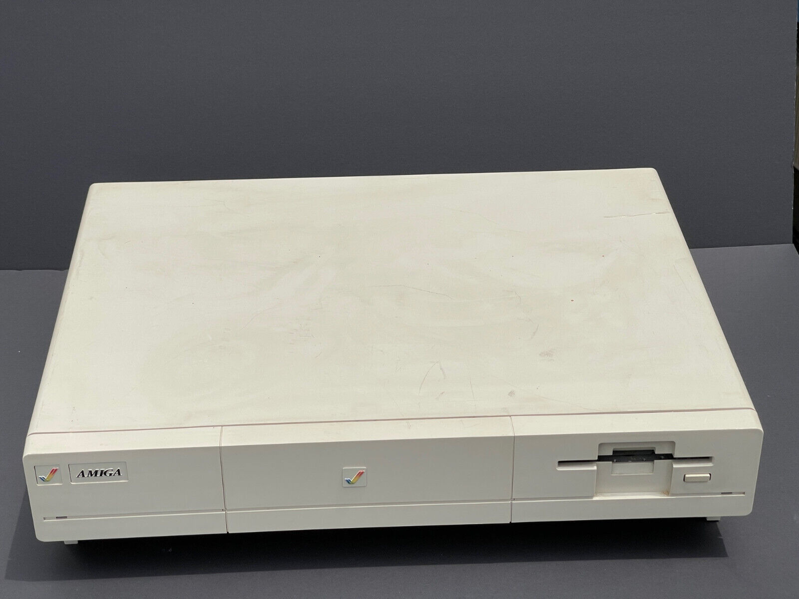Commodore Amiga 1000 Computer Rare Vintage PreOwned UOS