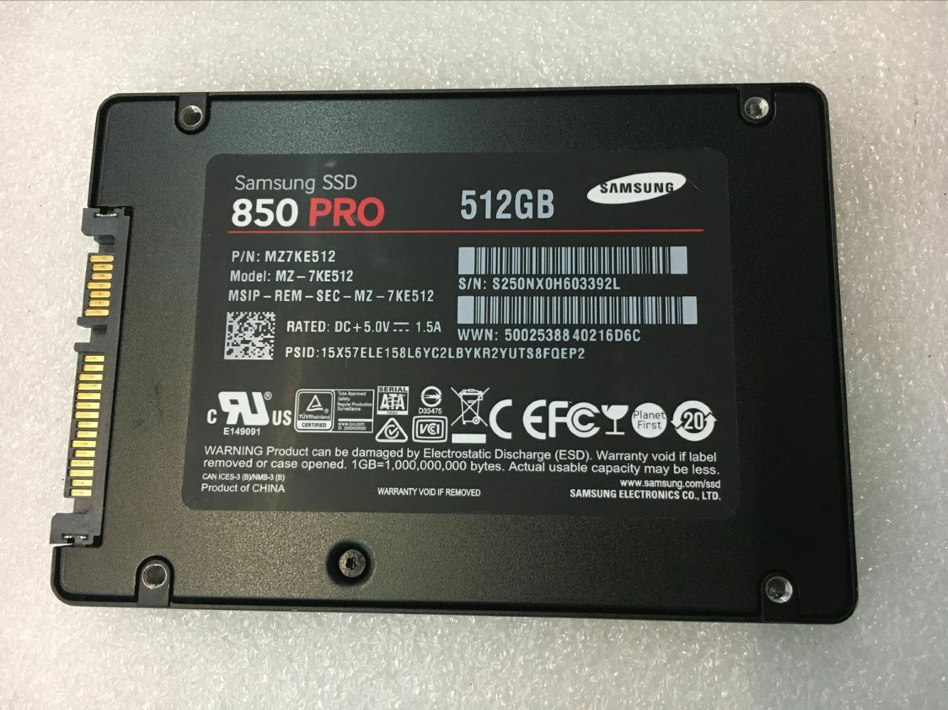 Samsung 850 Pro 512GB Internal,2.5 inch MZ-7KE512 SATAIII 7mm Solid State Drive