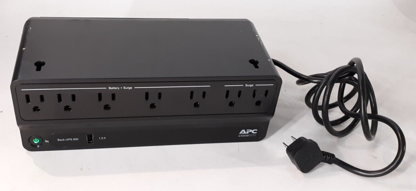 APC Back-UPS 600 BE600M1 120V-12A 50/60GHz 330W Battery Power Supply *TESTED*