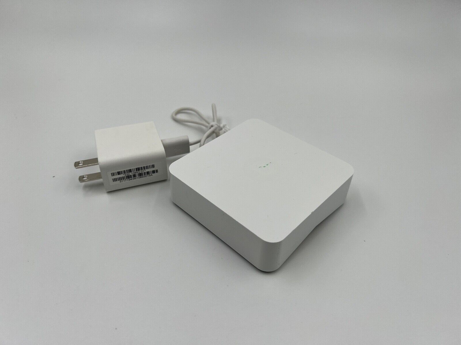 Original Bitdefender BOX Smart Cybersecurity Hub White