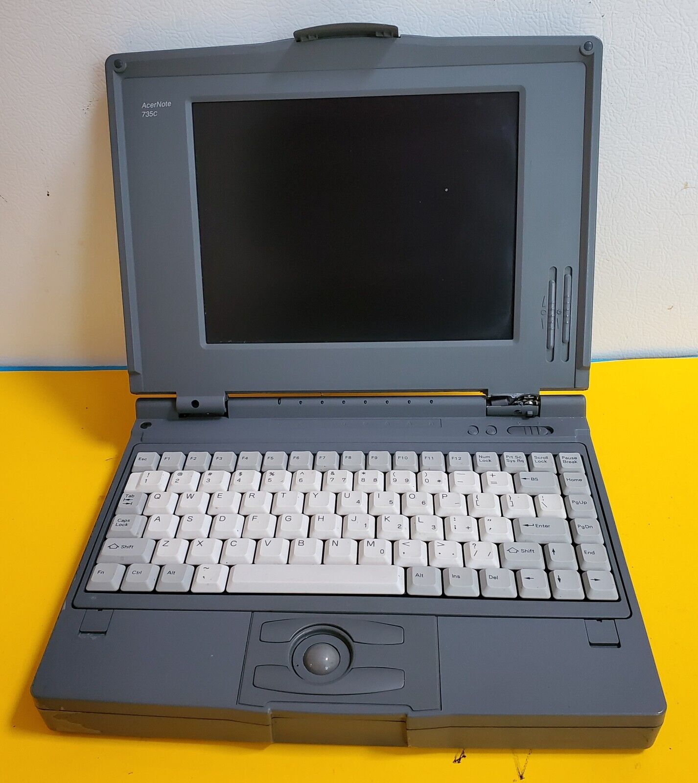 RARE Vintage Acer Laptop Acernote 735C Retro Laptop Computer Untested Sold As is