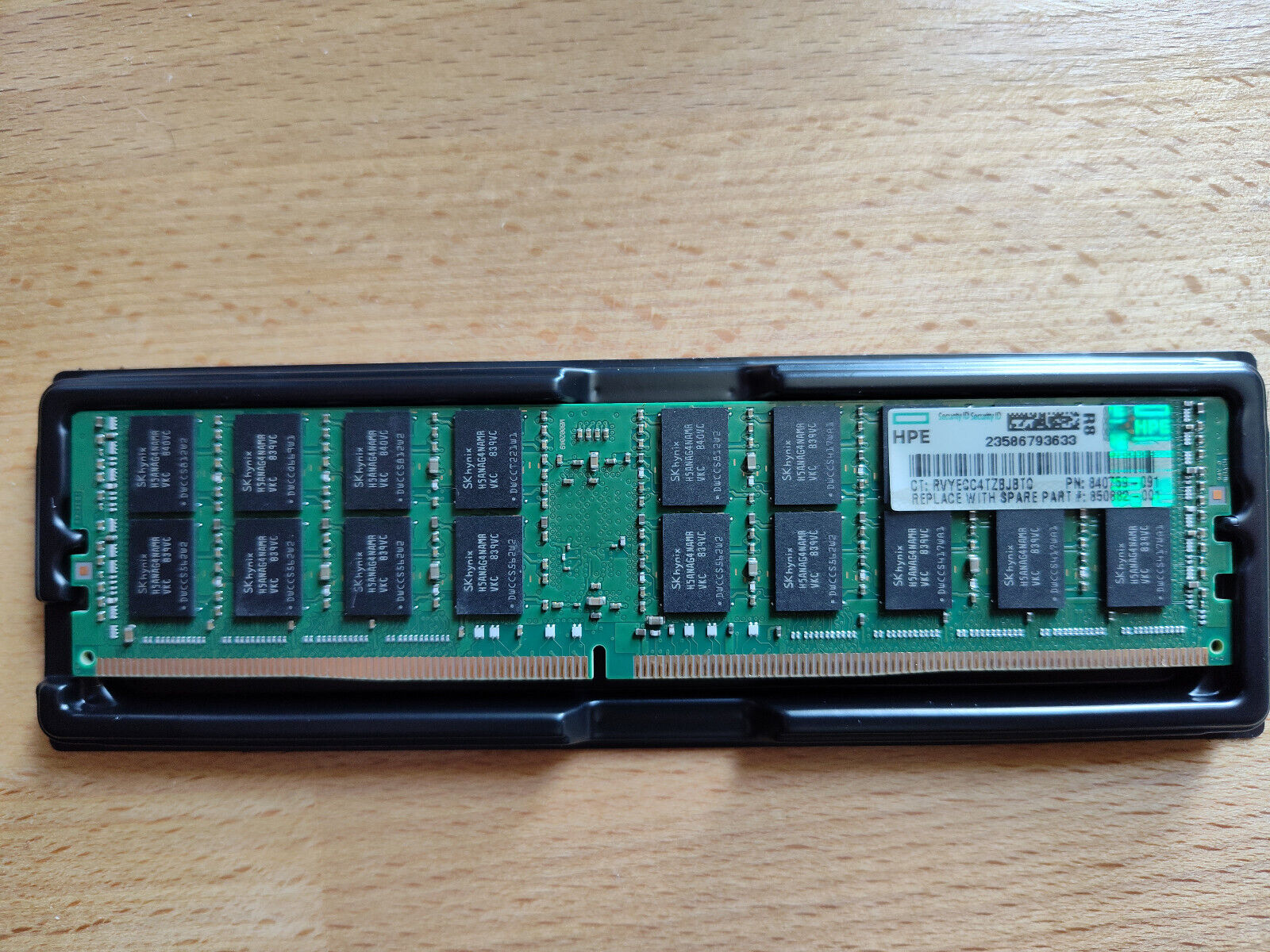 HPE 840759-091 SK hynix 64GB DDR4 SDRAM LRDIMM RAM Module (HMAA8GL7AMR4N-VK)