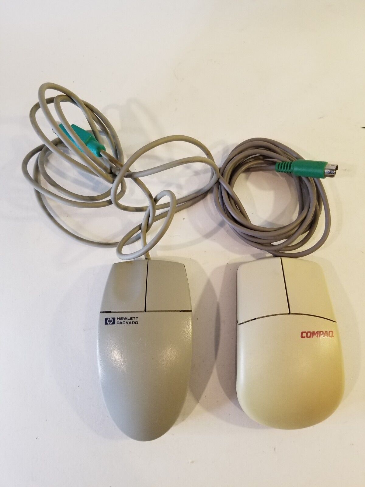 pair of vintage trackball mice computer mouse hp m-s34, compaq mus9j