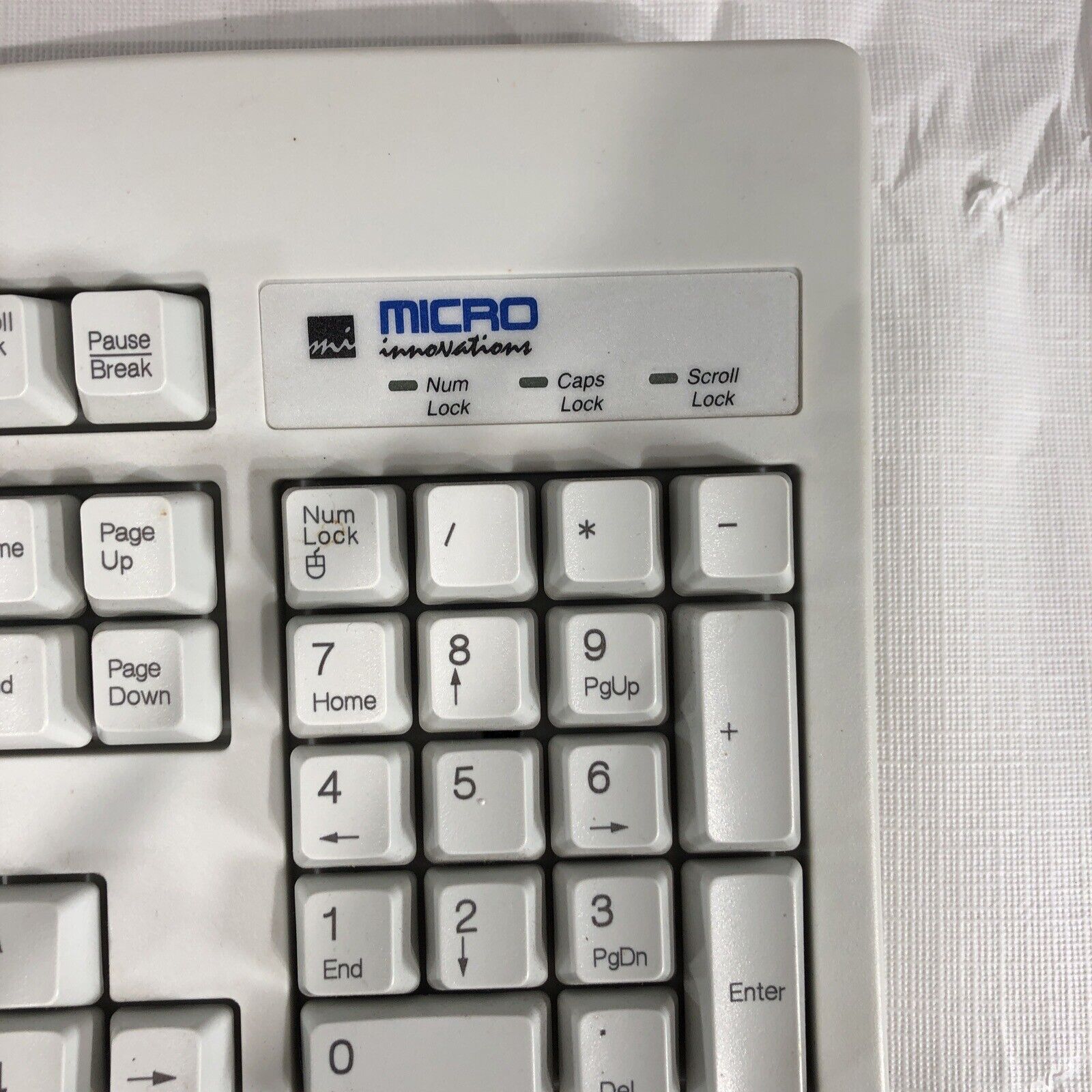 Micro Innovations Micro Touch Compatible Vintage Keyboard With Touchpad KB-7903