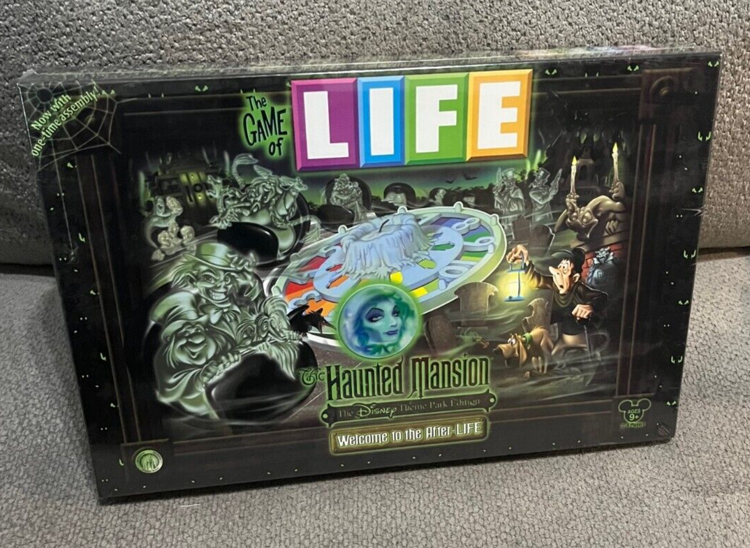 NIB Disney Theme Parks Exclusive The Game of Life Haunted Mansion Edition