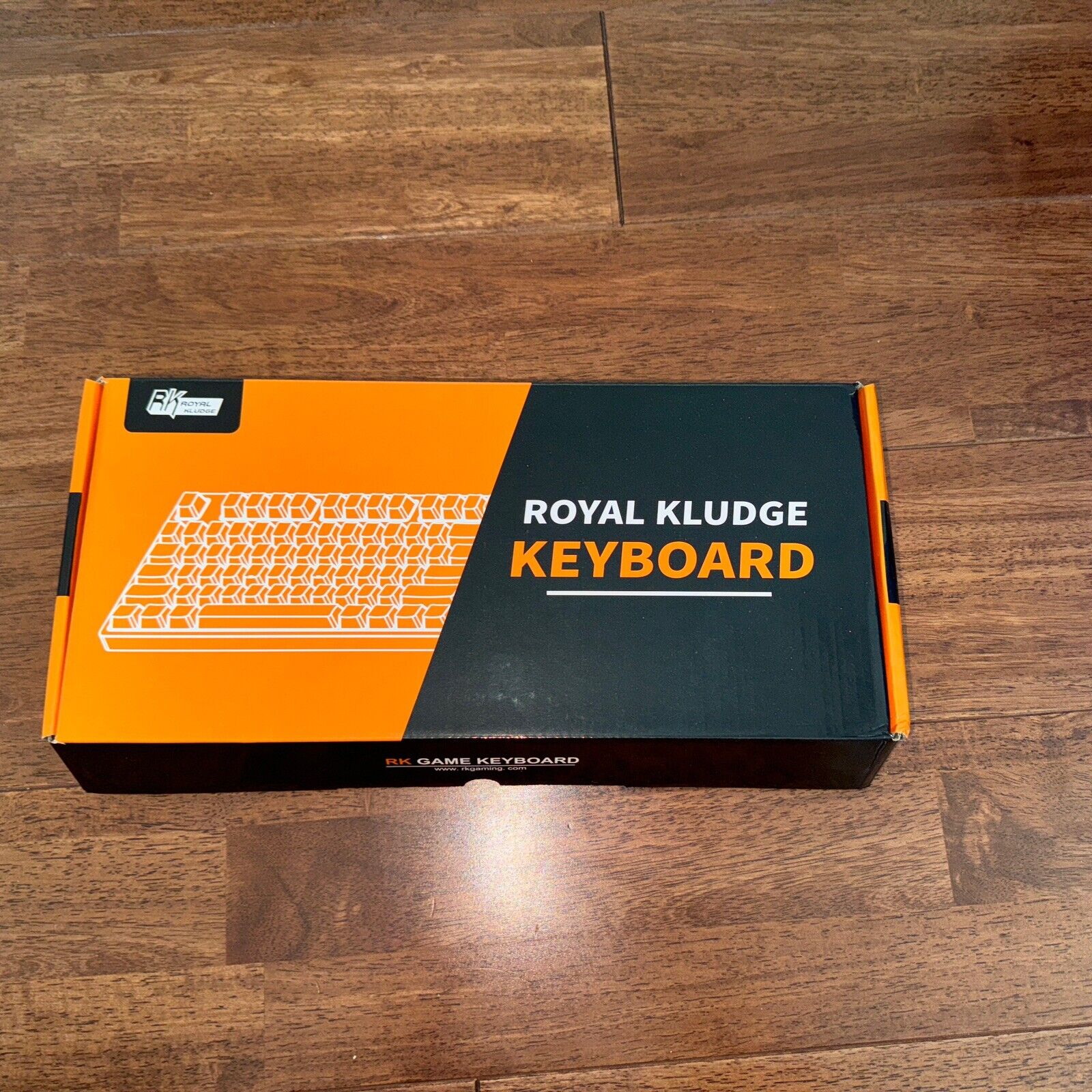 RK ROYAL KLUDGE S108 Retro Typewriter Style Wired Mechanical Keyboard RGB