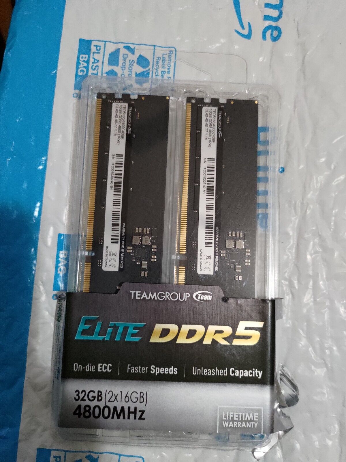 TEAMGROUP ELITE 32GB (2 x 16GB) PC5-38400 (DDR5-4800) UDIMM Memory...