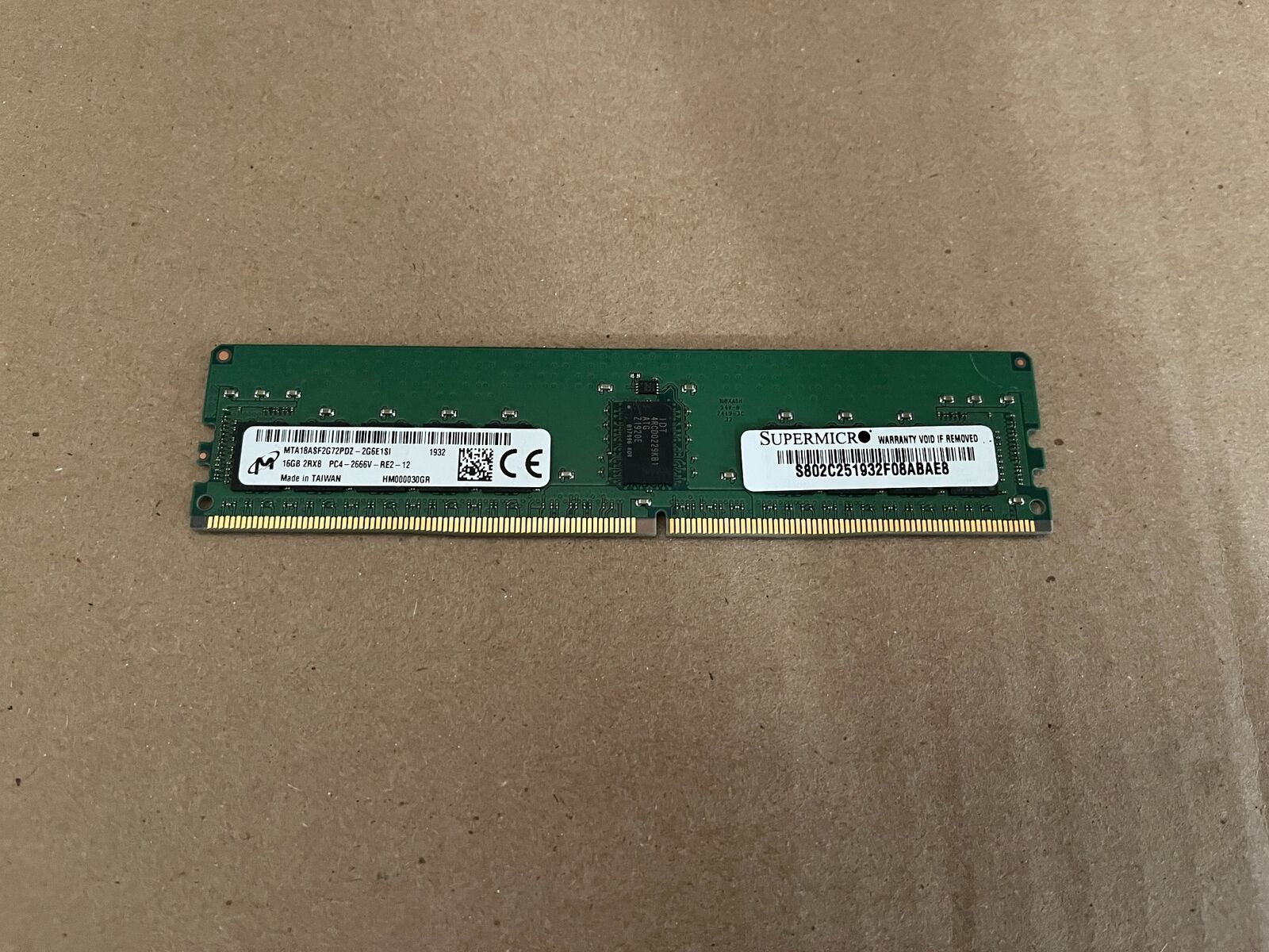 MICRON 16GB 2666V DDR4 2RX8 RECC SERVER RAM MTA18ASF2G72PDZ-2G6E1 J1-7(3)