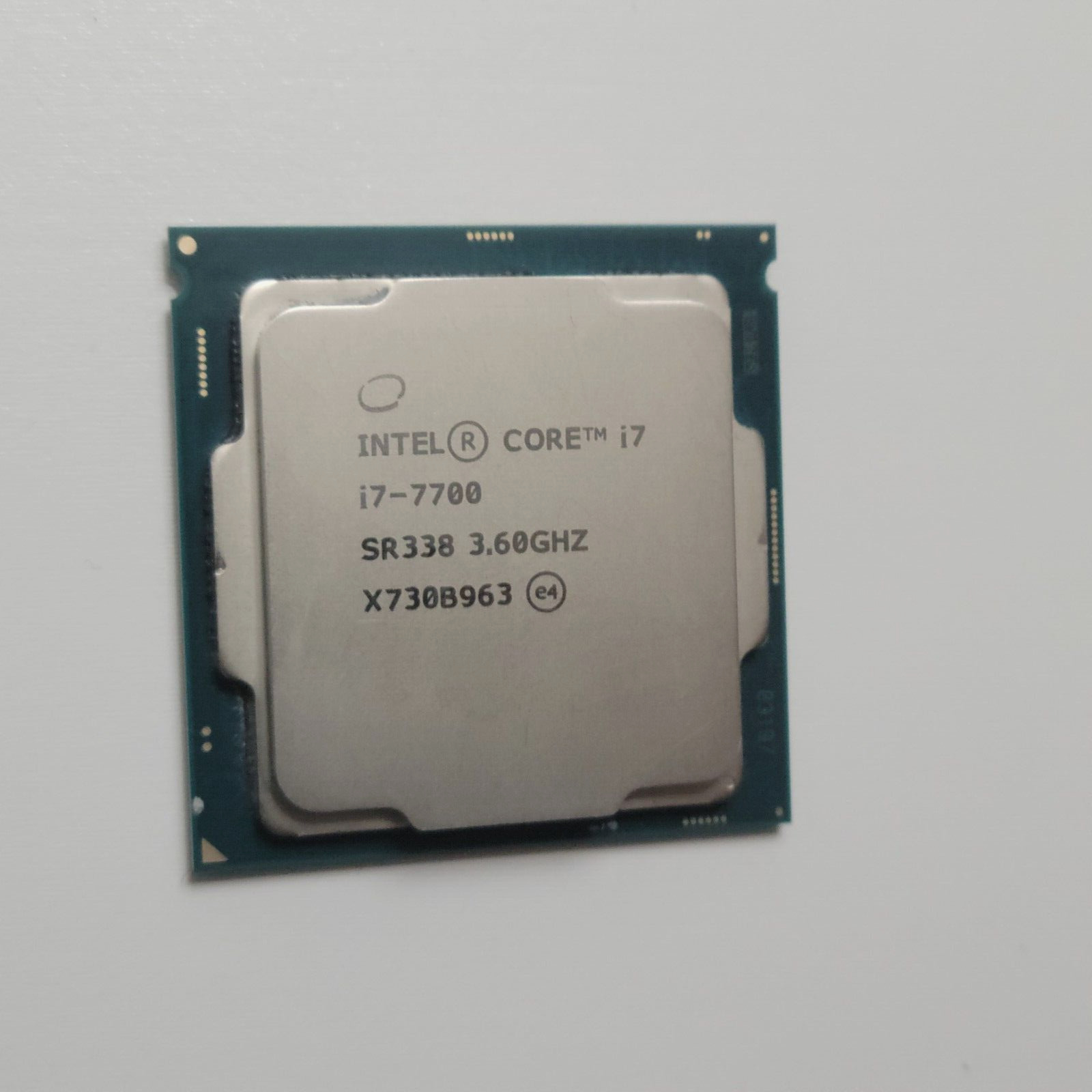 Intel Core i7-7700 @ 3.60GHz - Kaby Lake - LGA 1151 Quad-Core Desktop Processor