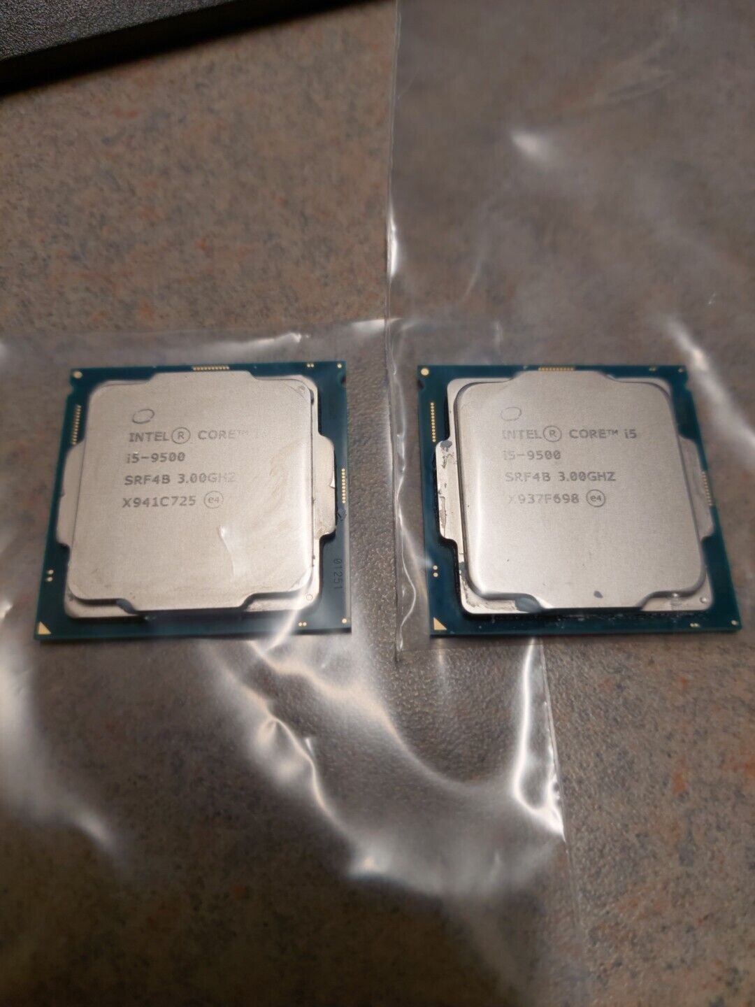 Lot of 2 Intel Core i5-9500 3.0 GHz LGA 1151 CPU